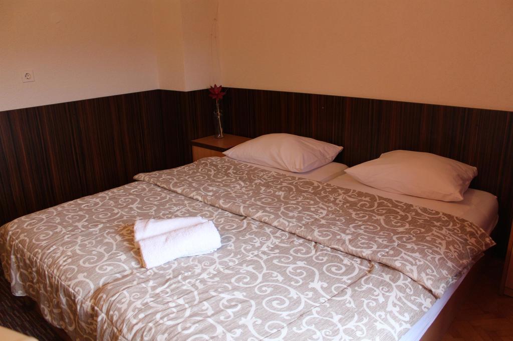 Hotel Piramida Sunca 비소코 외부 사진