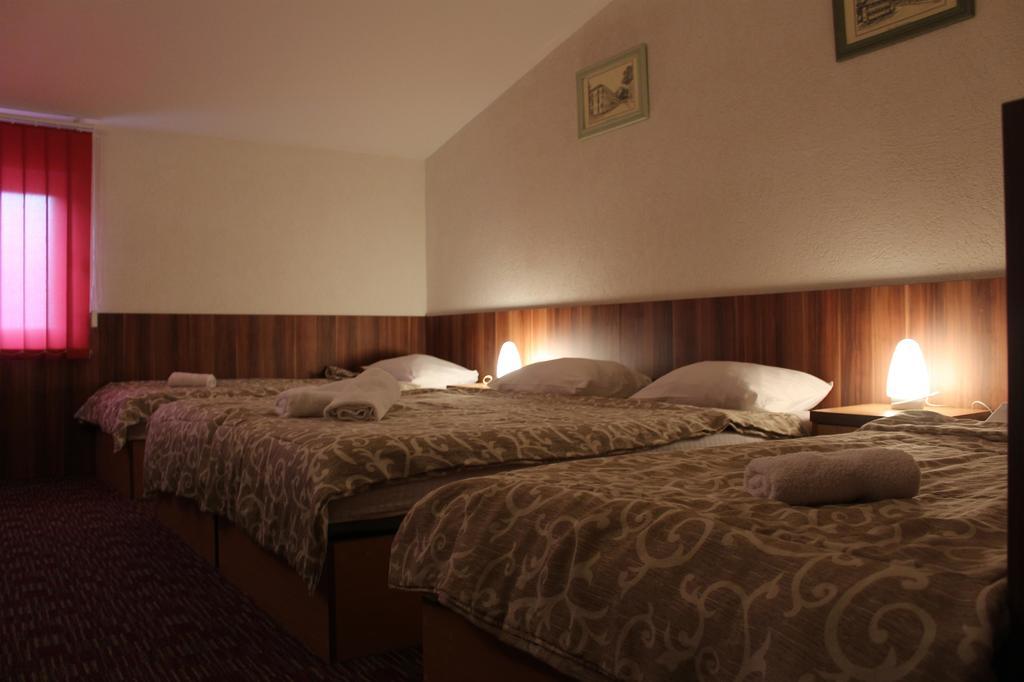 Hotel Piramida Sunca 비소코 외부 사진