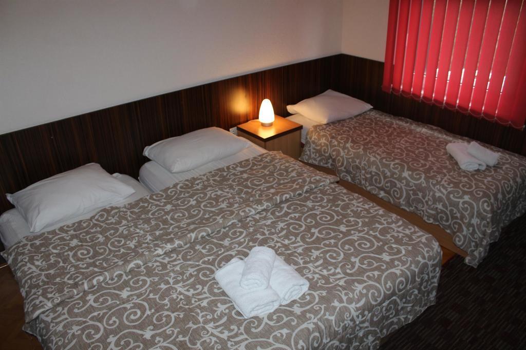 Hotel Piramida Sunca 비소코 외부 사진