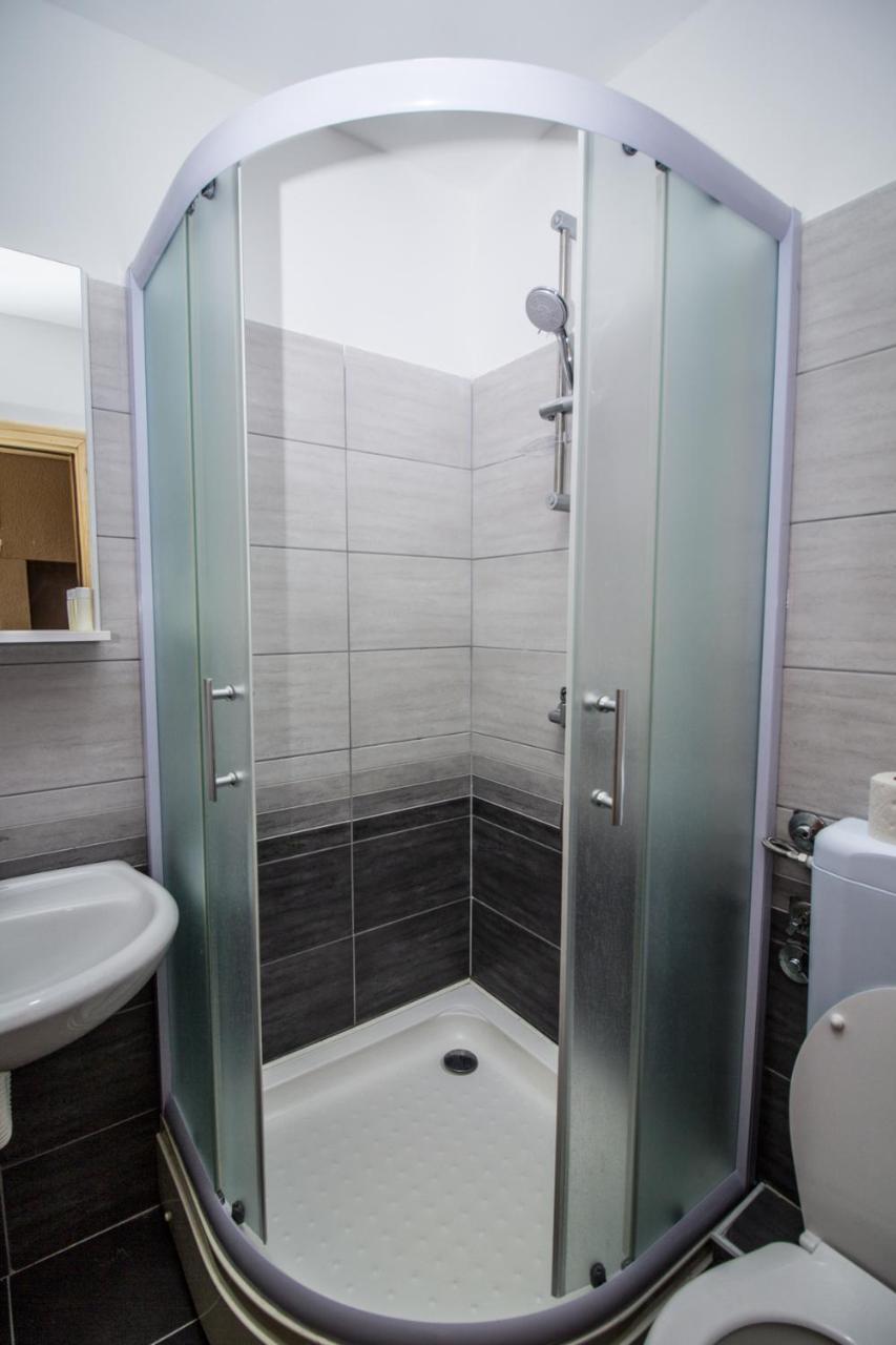 Hotel Piramida Sunca 비소코 외부 사진